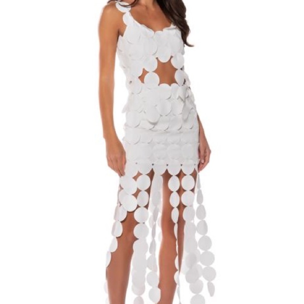 Akira | ROYALTY CIRCLE CUT OUT FRINGE CROP TOP AND MAXI SKIRT